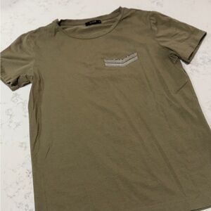 Olive Green T-Shirt XS with Chevron Detail